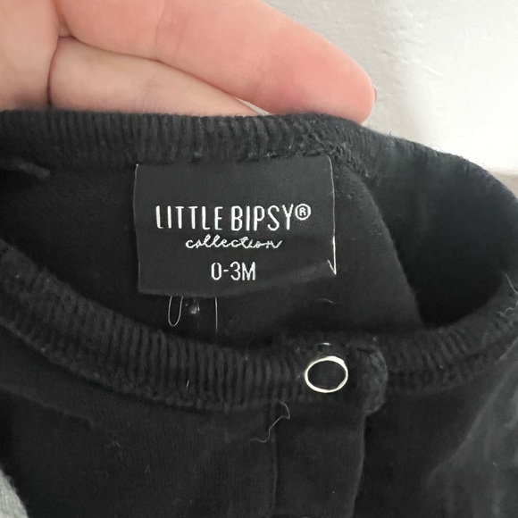 Two little bipsy 0-3 month indie in gray and black. - Picture 2 of 2